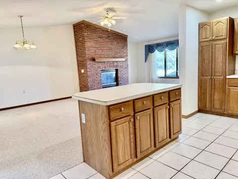 Kitchen - 2800 Becker Dr, Peru, IL 61354 photo 5 of 5