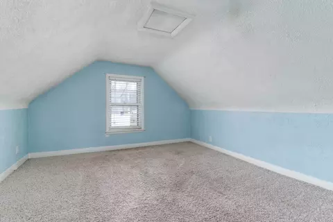 Bedroom - 701 E Buchanan St, Bloomington, IL 61701 photo 3 of 6
