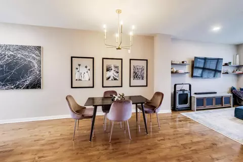 Dining - 49 E 23rd St, Chicago, IL 60616 photo 2 of 2