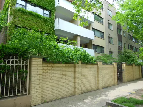 5616 N Kenmore Ave #2E, Chicago, IL 60660