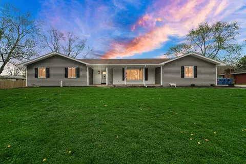 Exterior - 16129 S Harmony Dr, Plainfield, IL 60544 photo 2 of 7