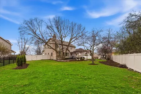 Exterior - 334 E Mckenna Ct, Elmhurst, IL 60126 photo 4 of 4