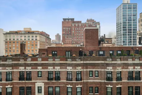 View/Area - 1 E Scott St #1112, Chicago, IL 60610 photo 1 of 1