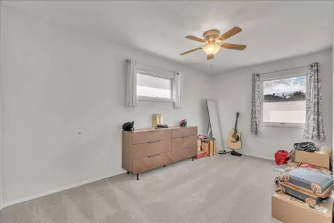 Bedroom - 1413 30th Ave, Moline, IL 61265 photo 4 of 9