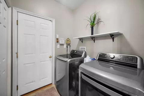 Other - 122 Fieldcrest Dr, Bartlett, IL 60103 photo 3 of 9