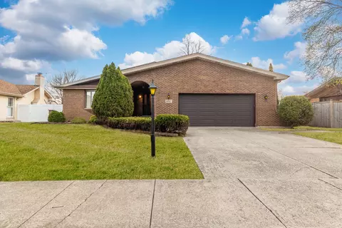 8847 Meade Ave, Oak Lawn, IL 60453