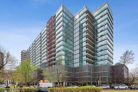 800 Elgin Rd #1208, Evanston, IL 60201