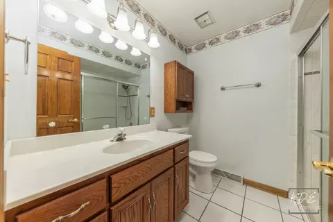 Bath - 24443 W Easy St, Plainfield, IL 60586 photo 2 of 2