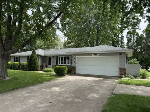 Exterior - 24443 W Easy St, Plainfield, IL 60586 photo 2 of 9