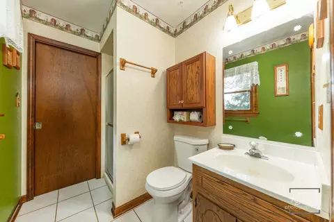 Bath - 24443 W Easy St, Plainfield, IL 60586 photo 1 of 2