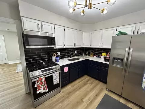 430 Oak St, Des Plaines, IL 60016 photo 8