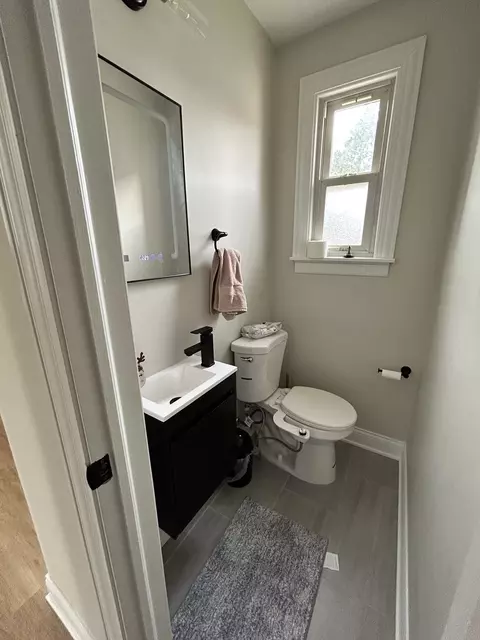 430 Oak St, Des Plaines, IL 60016 photo 14
