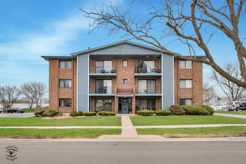 7140 166th St #201, Tinley Park, IL 60477