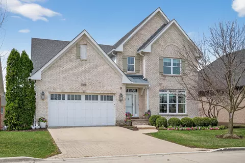 5916 Parkview Dr, Western Springs, IL 60558