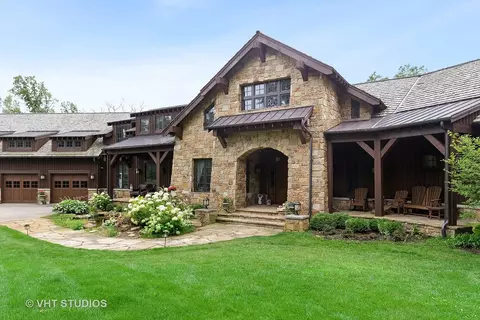 14 N306 Highland Ave, Elgin, IL 60123