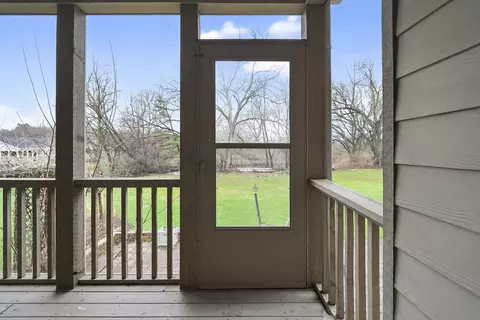 Exterior - 412 Rainbow Dr, Sleepy Hollow, IL 60118 photo 9 of 10
