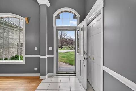 Entry Way - 412 Rainbow Dr, Sleepy Hollow, IL 60118 photo 1 of 9