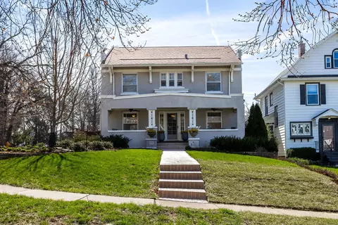 2431 Fulton Ave, Davenport, IA 52803