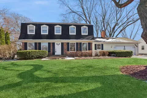 6 S241 Concord Rd, Naperville, IL 60540