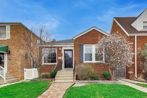 5117 N Newland Ave, Chicago, IL 60656