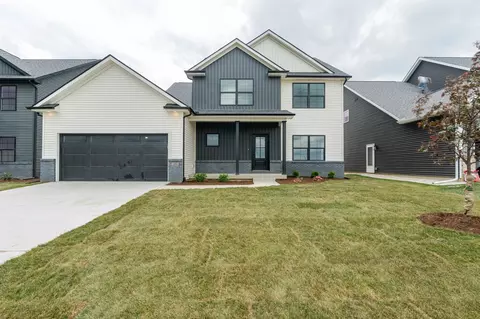 1304 Woodbine Rd, Bloomington, IL 61704