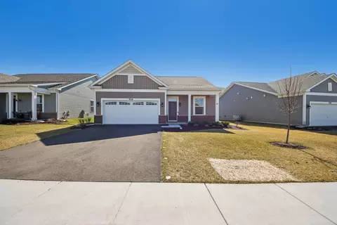 714 Alberta Ave, Oswego, IL 60543