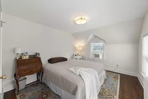Bedroom - 362 12 River Bluff Rd, Elgin, IL 60120 photo 3 of 4