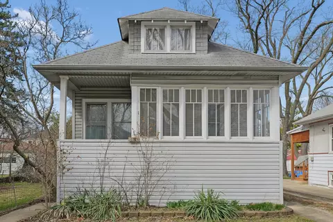 3810 Maple Ave, Brookfield, IL 60513