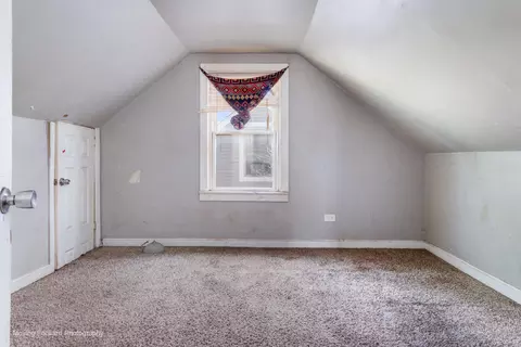 Bedroom - 201 E 143rd St, Dolton, IL 60419 photo 4 of 6