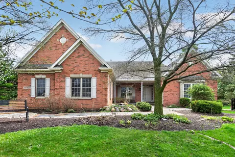 19 N055 Woodview Pkwy, Hampshire, IL 60140