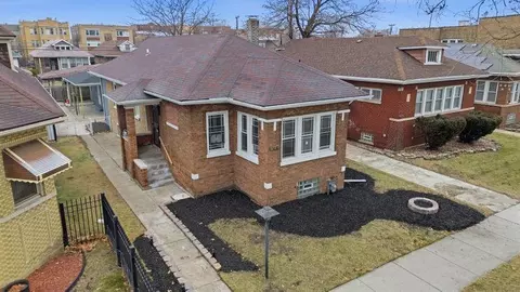 7724 S Chappel Ave, Chicago, IL 60649