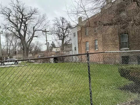 948 W Marquette Rd, Chicago, IL 60621