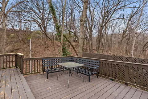 Exterior - 4610 8th Ave, Moline, IL 61265 photo 6 of 8