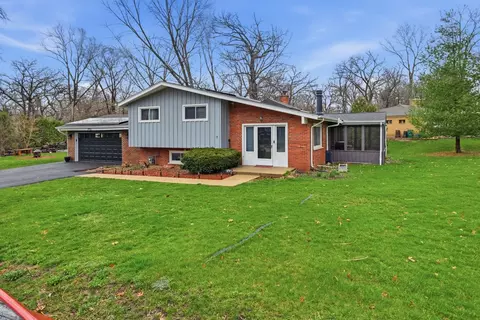3 N539 Woodland Ave, West Chicago, IL 60185
