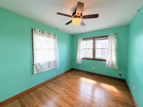 Bedroom - 76 S 3160 Rd W, Kankakee, IL 60901 photo 1 of 3