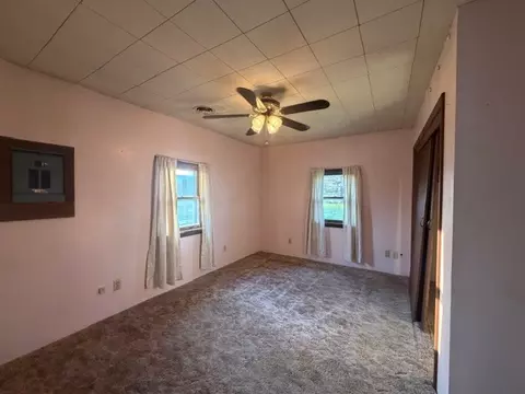 Bedroom - 118 S Bloomington St, Dewitt, IL 61735 photo 1 of 6