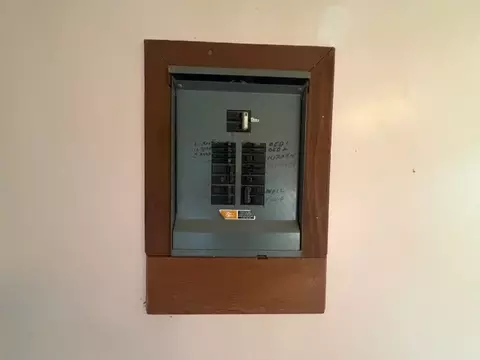 Other - 118 S Bloomington St, Dewitt, IL 61735 photo 5 of 8