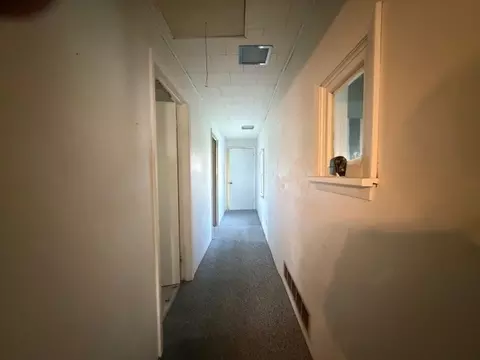 Entry Way - 118 S Bloomington St, Dewitt, IL 61735 photo 1 of 1