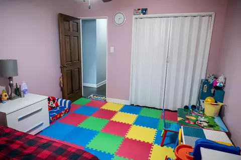 Bedroom - 340 E Drake Ave, Addison, IL 60101 photo 2 of 7
