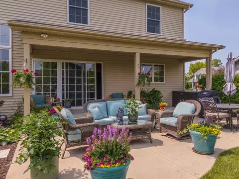 Exterior - 1048 Norway Ct, Normal, IL 61761 photo 10 of 24