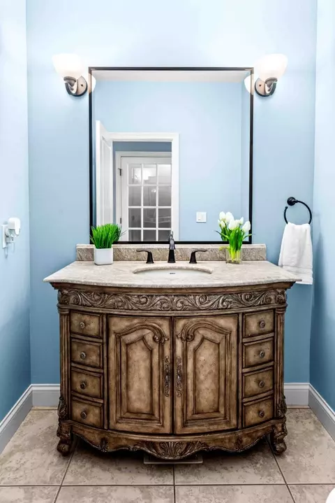 Bath - 1048 Norway Ct, Normal, IL 61761 photo 1 of 7