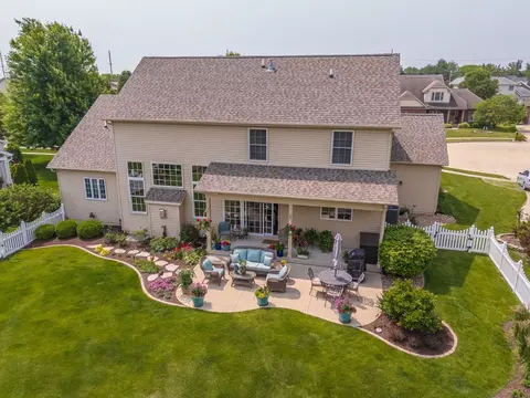 View/Area - 1048 Norway Ct, Normal, IL 61761 photo 1 of 6