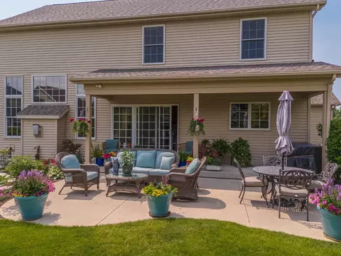 Exterior - 1048 Norway Ct, Normal, IL 61761 photo 9 of 24