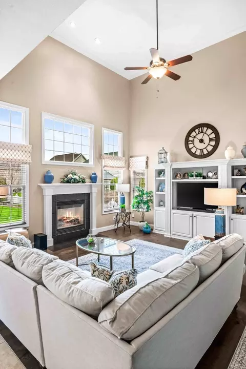 Living - 1048 Norway Ct, Normal, IL 61761 photo 1 of 6