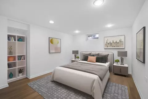 Bedroom - 794 E Lincoln Ave, Des Plaines, IL 60018 photo 1 of 2