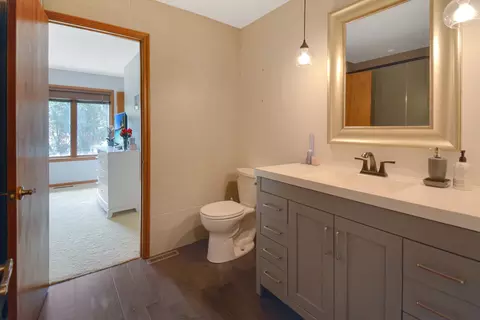 Bath - 37 Pendleton Way, Bloomington, IL 61704 photo 7 of 11