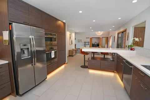 Kitchen - 37 Pendleton Way, Bloomington, IL 61704 photo 6 of 16