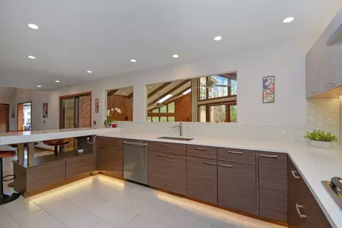 Kitchen - 37 Pendleton Way, Bloomington, IL 61704 photo 11 of 16