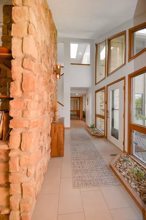 Entry Way - 37 Pendleton Way, Bloomington, IL 61704 photo 13 of 17