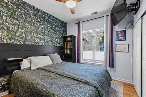 Bedroom - 1622 W Juneway Ter #3E, Chicago, IL 60626 photo 1 of 2